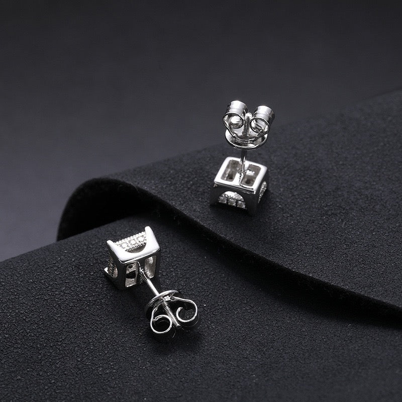 925S & Moissanite Square Earrings