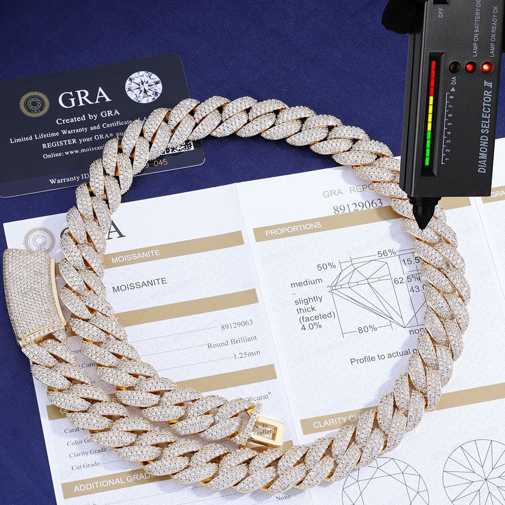 18mm S925 & Moissanite Three Row Cuban Link Chain