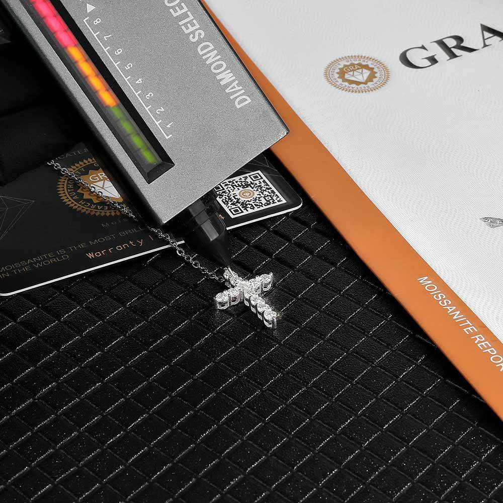 925S & Moissanite Cross Pendant