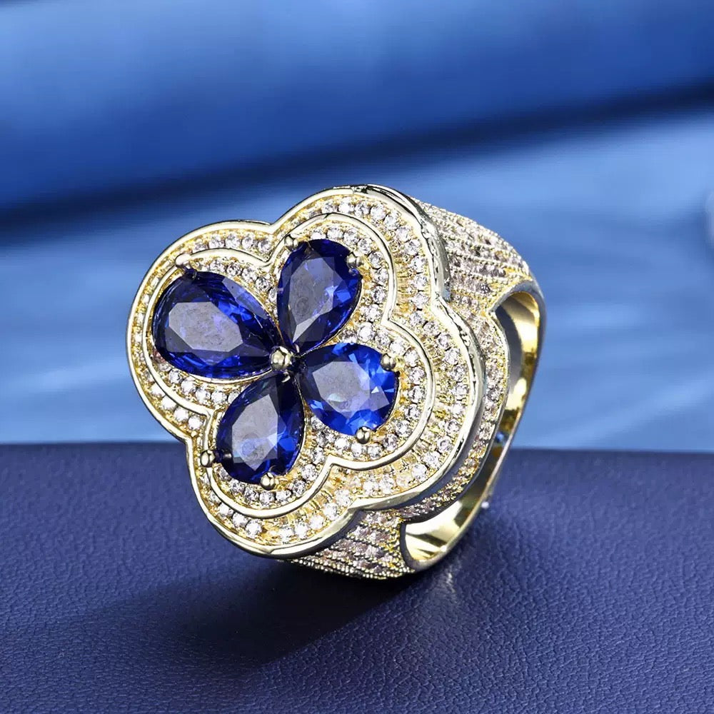 925S & Moissanite Blue Flower Ring