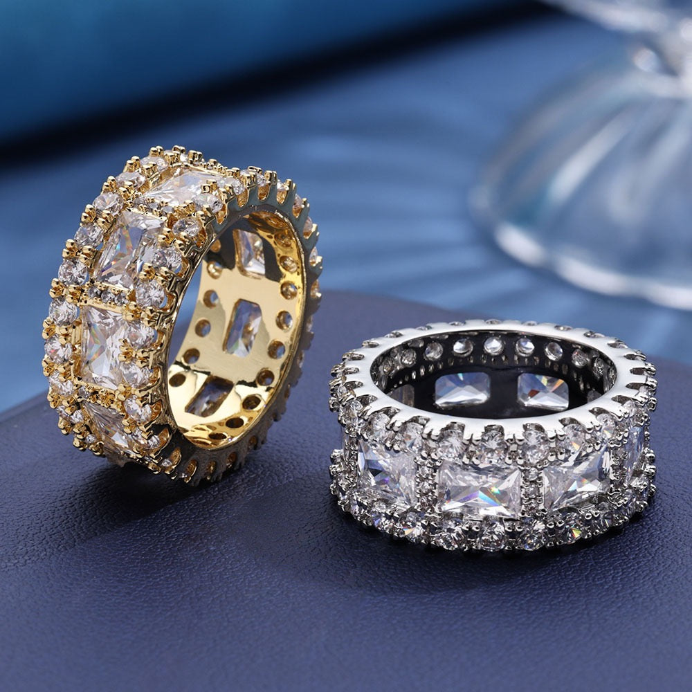 925S & Moissanite Baguette Round Ring