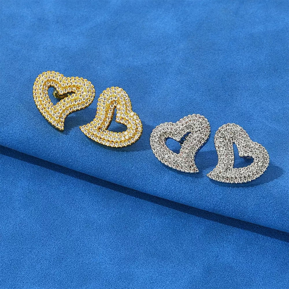 925S & Moissanite Heart Earrings